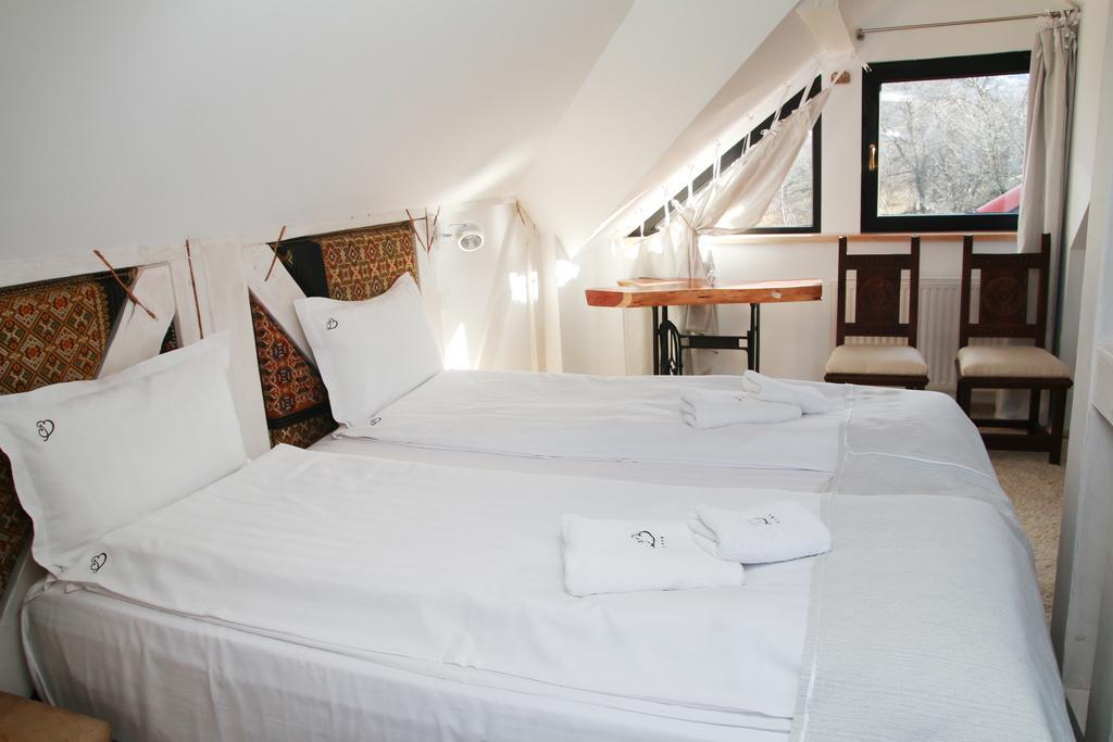 Conacul Bratescu 4* Bran (Brasov)
