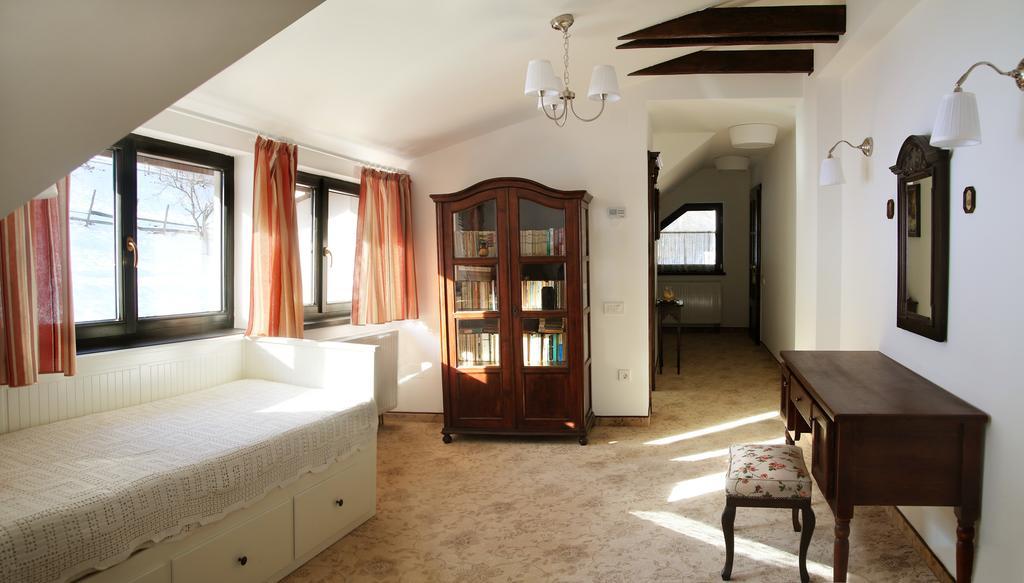Conacul Bratescu Bran (Brasov)