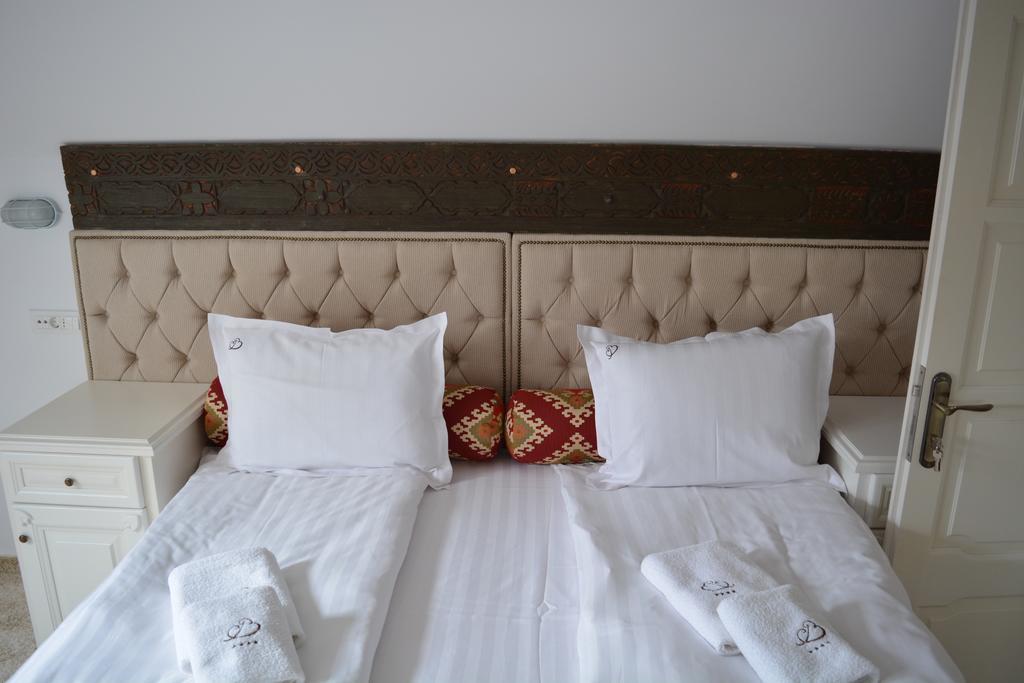 Gasthof Conacul Bratescu 4*